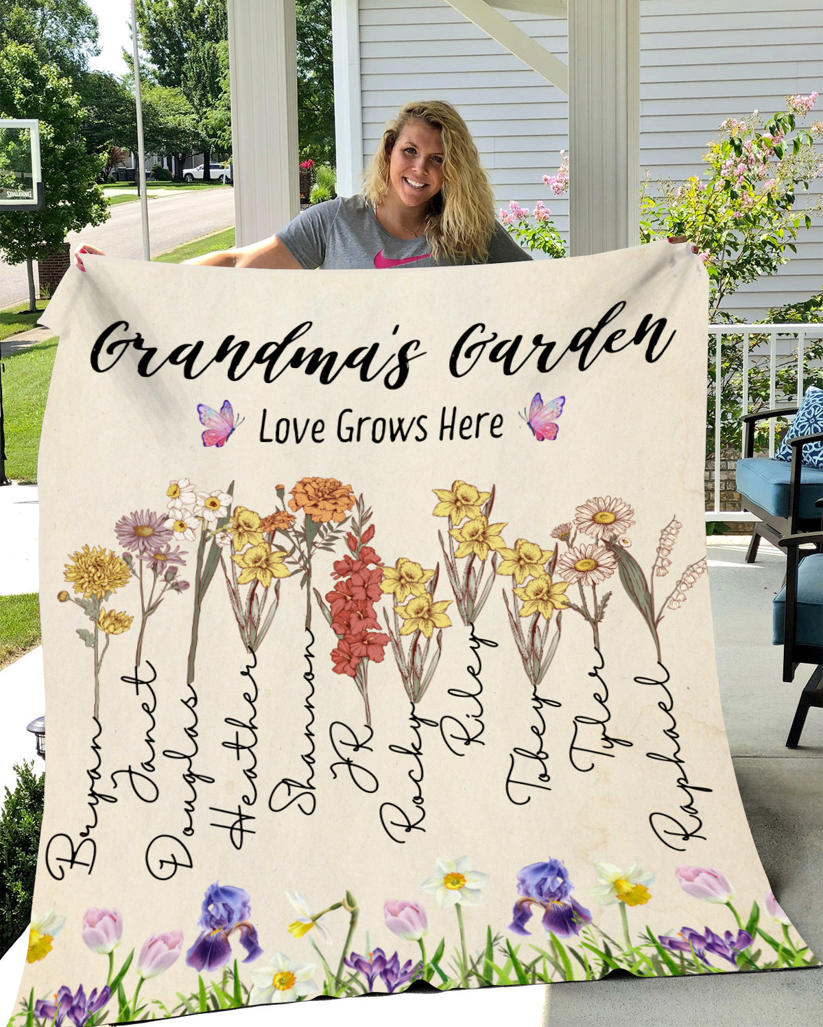 Grandma's Garden Personalized Birth Flower Family Blanket - Thoughtful Blossom